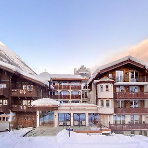Schlosshotel Zermatt Active & Cbd Spa Hotel